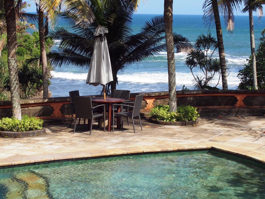 Gajah Mina Beach Resort Selemadeg  Exterior foto
